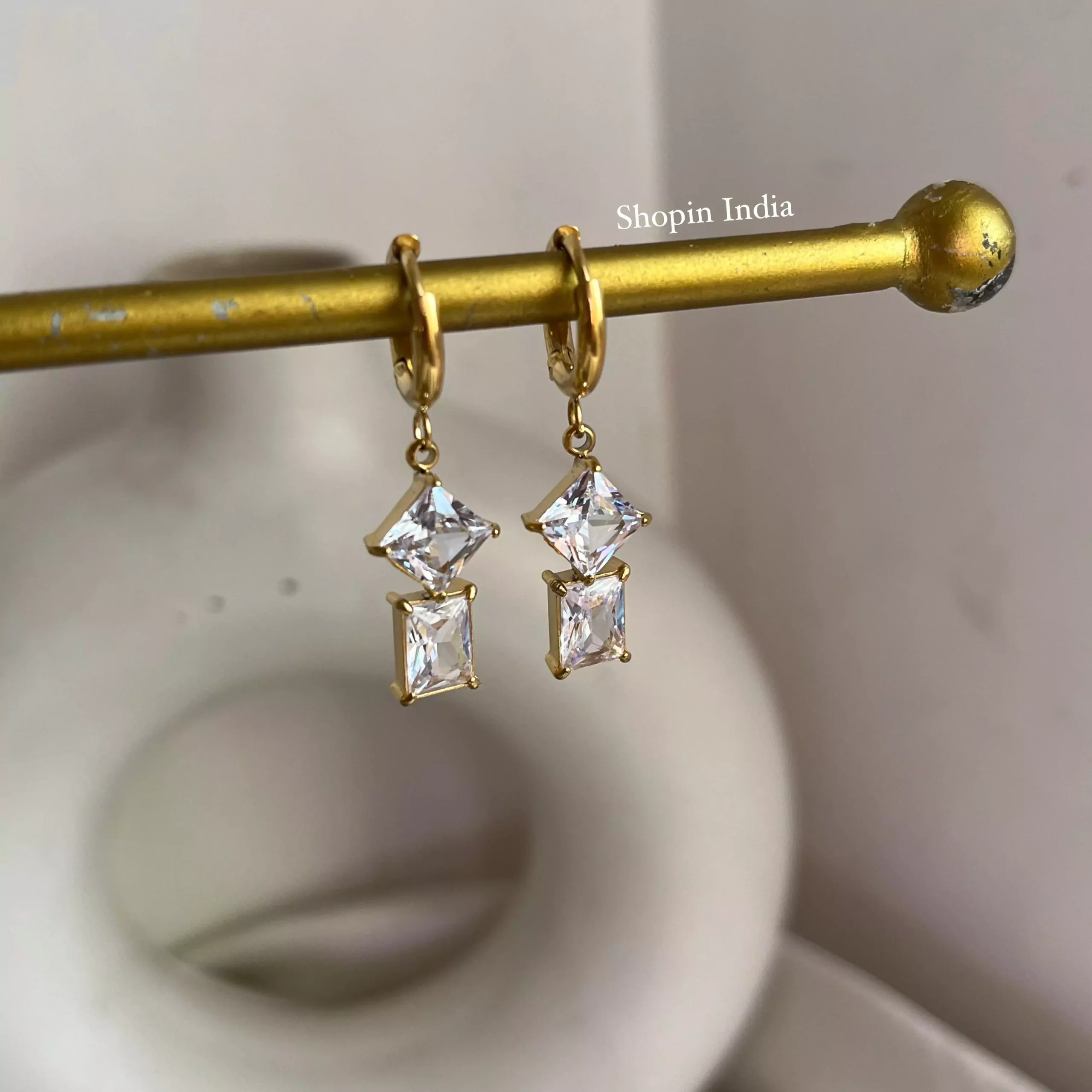 Kiya Crystal Stone Earrings