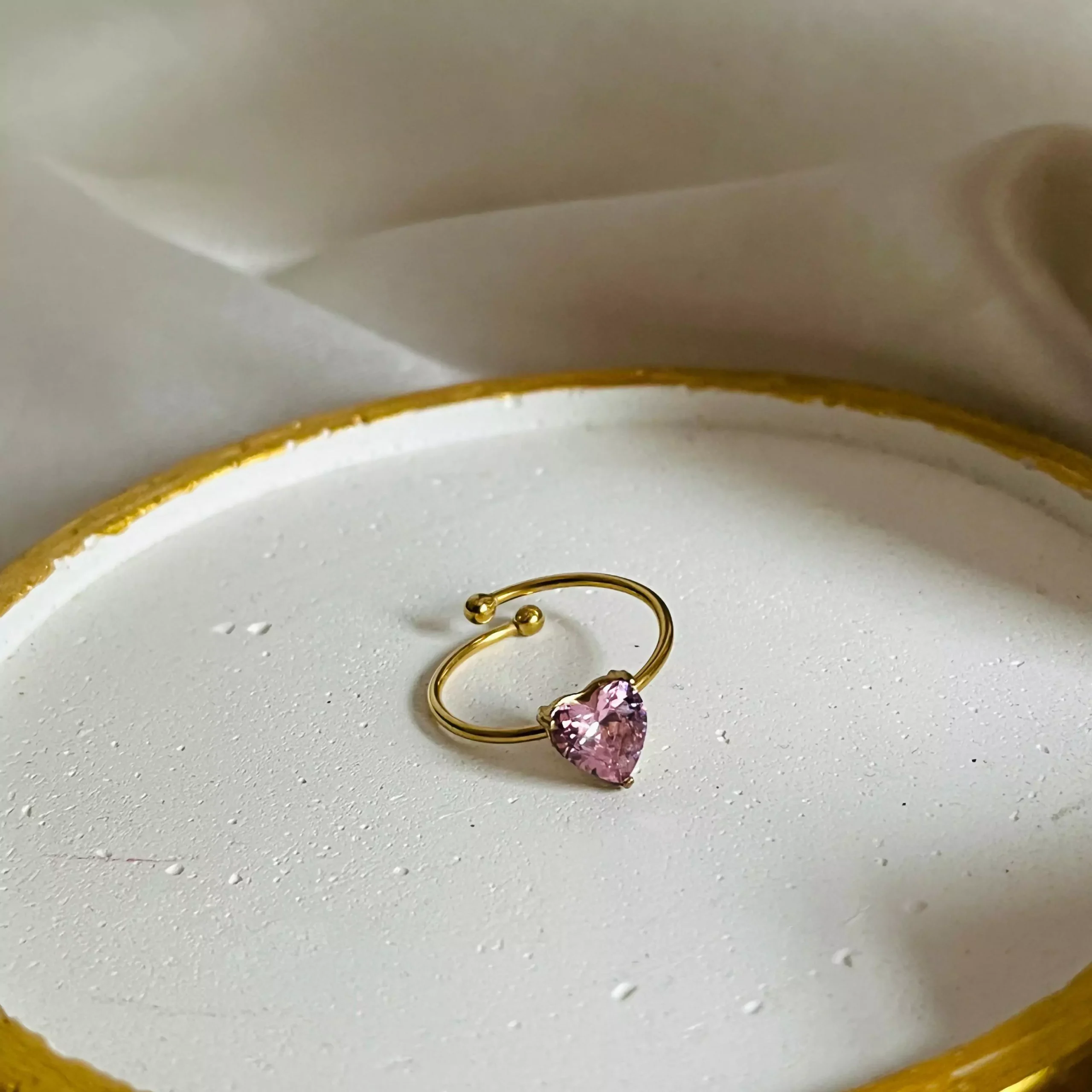Heart Stone Ring – Pink