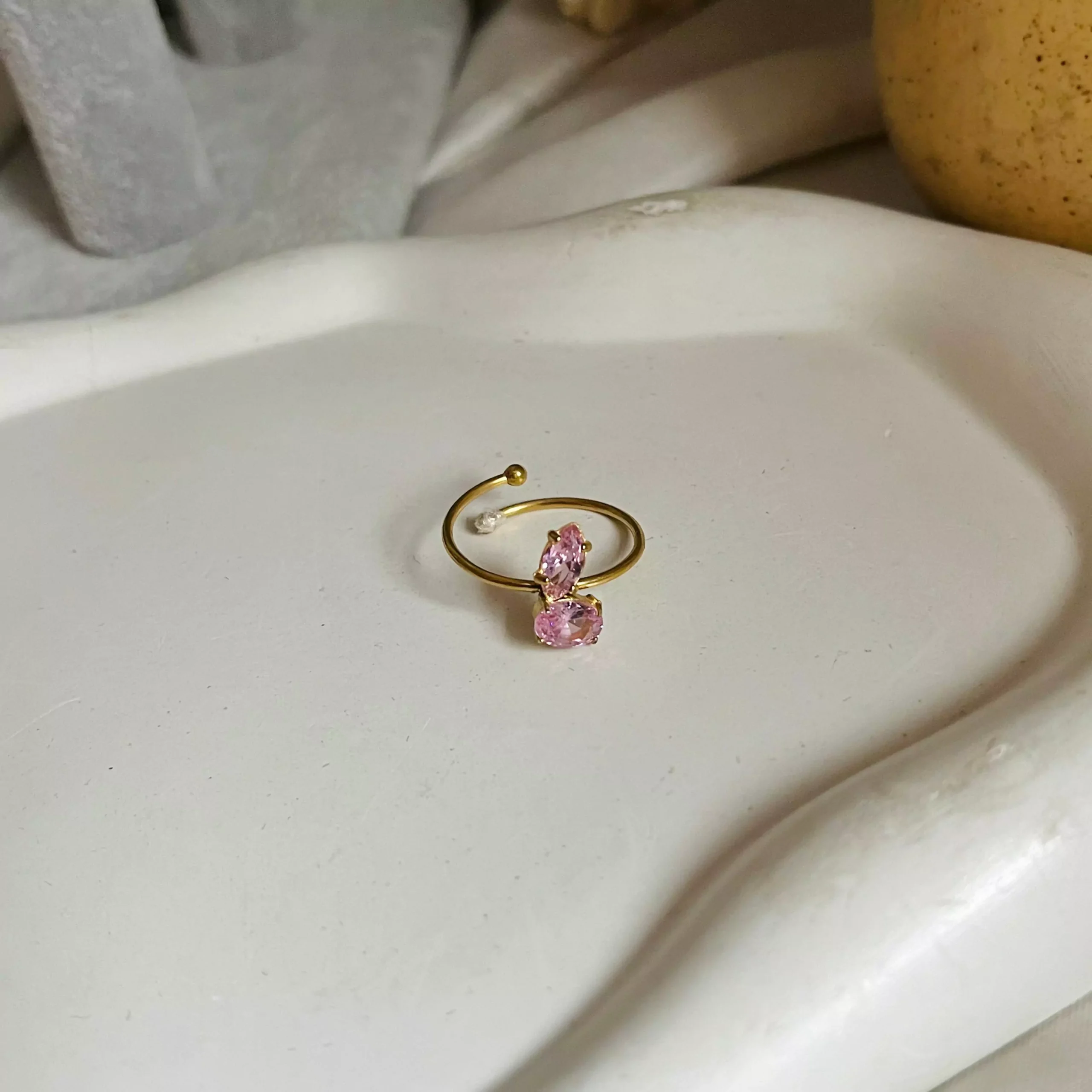 Nishi Stones Ring- pink