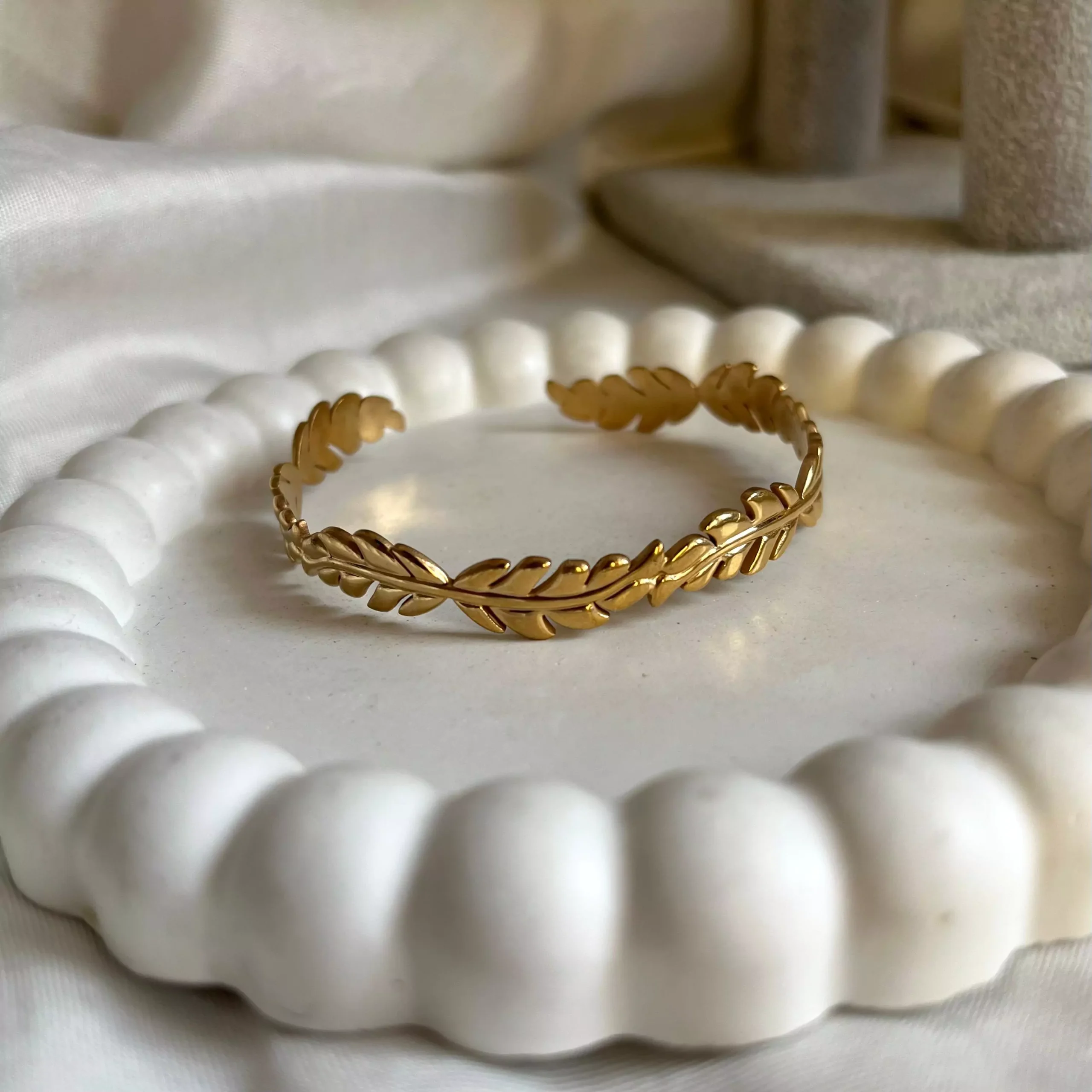 Leafsy Adjustable Bracelet