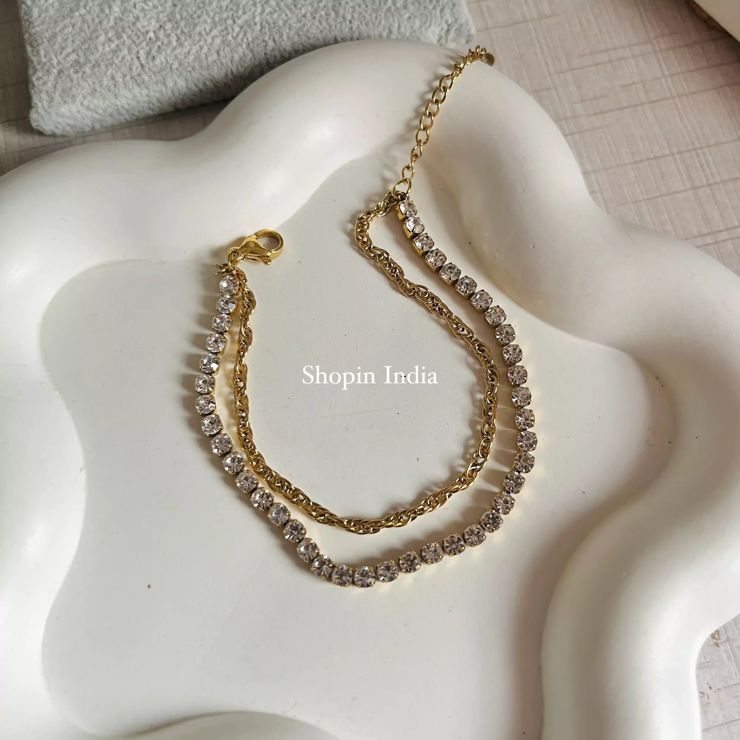 Laira Layered bracelet