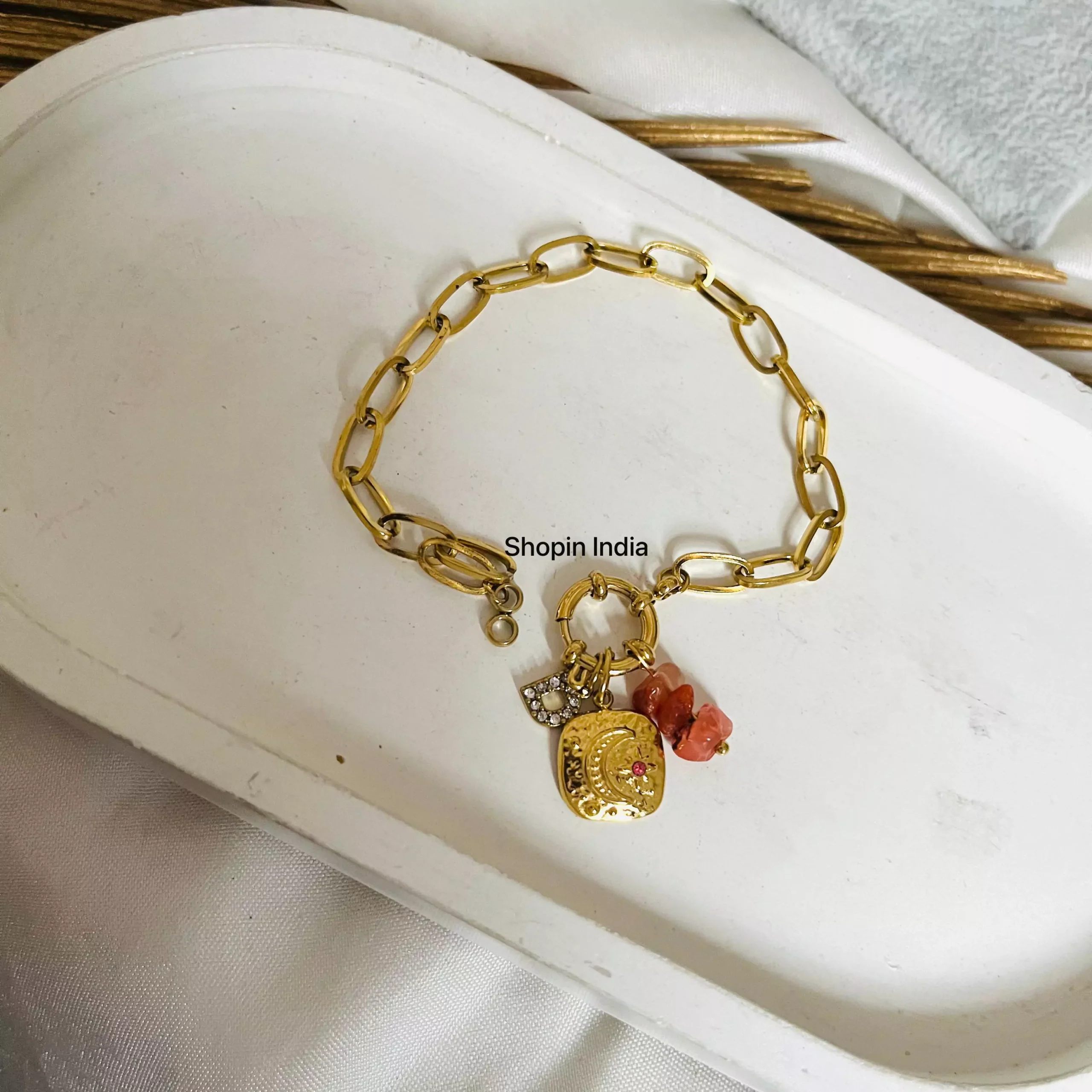 Moon Red Linked Bracelet with D alphabet