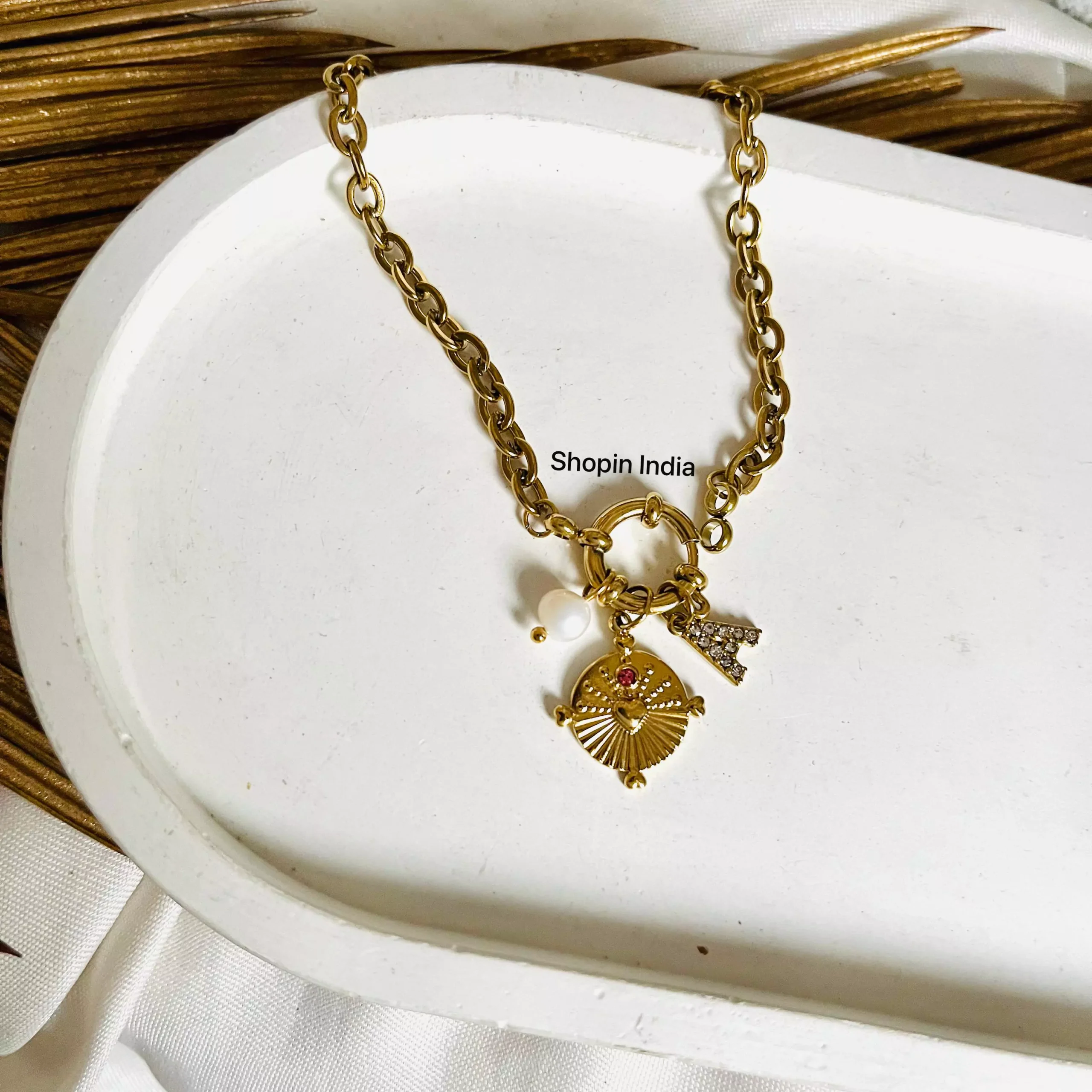 Miyu Linked Bracelet with A Alphabet