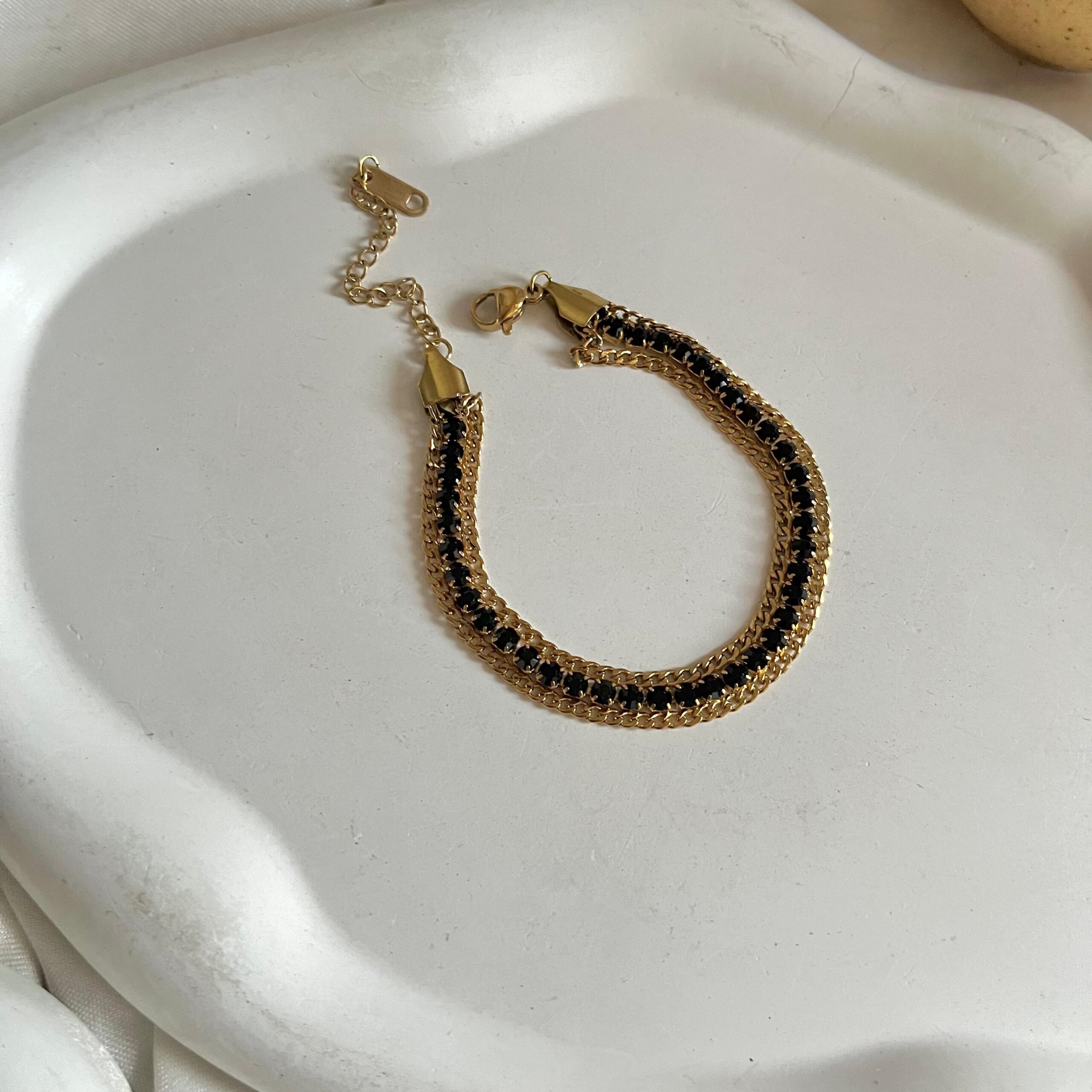 Lysa Chained Stones Bracelet – Black