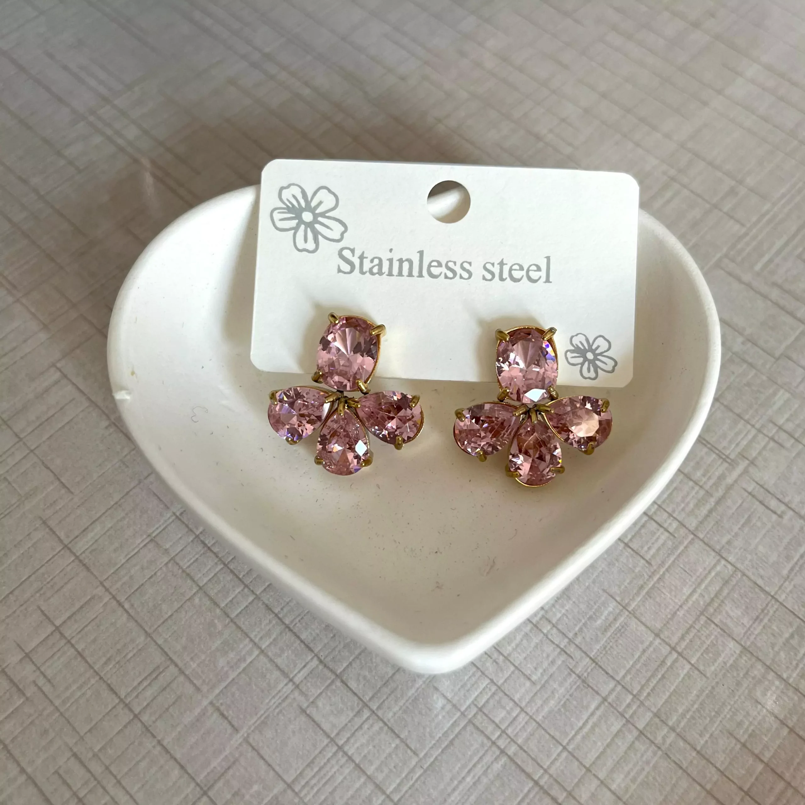 Tipti Earrings - Pink - Image 2