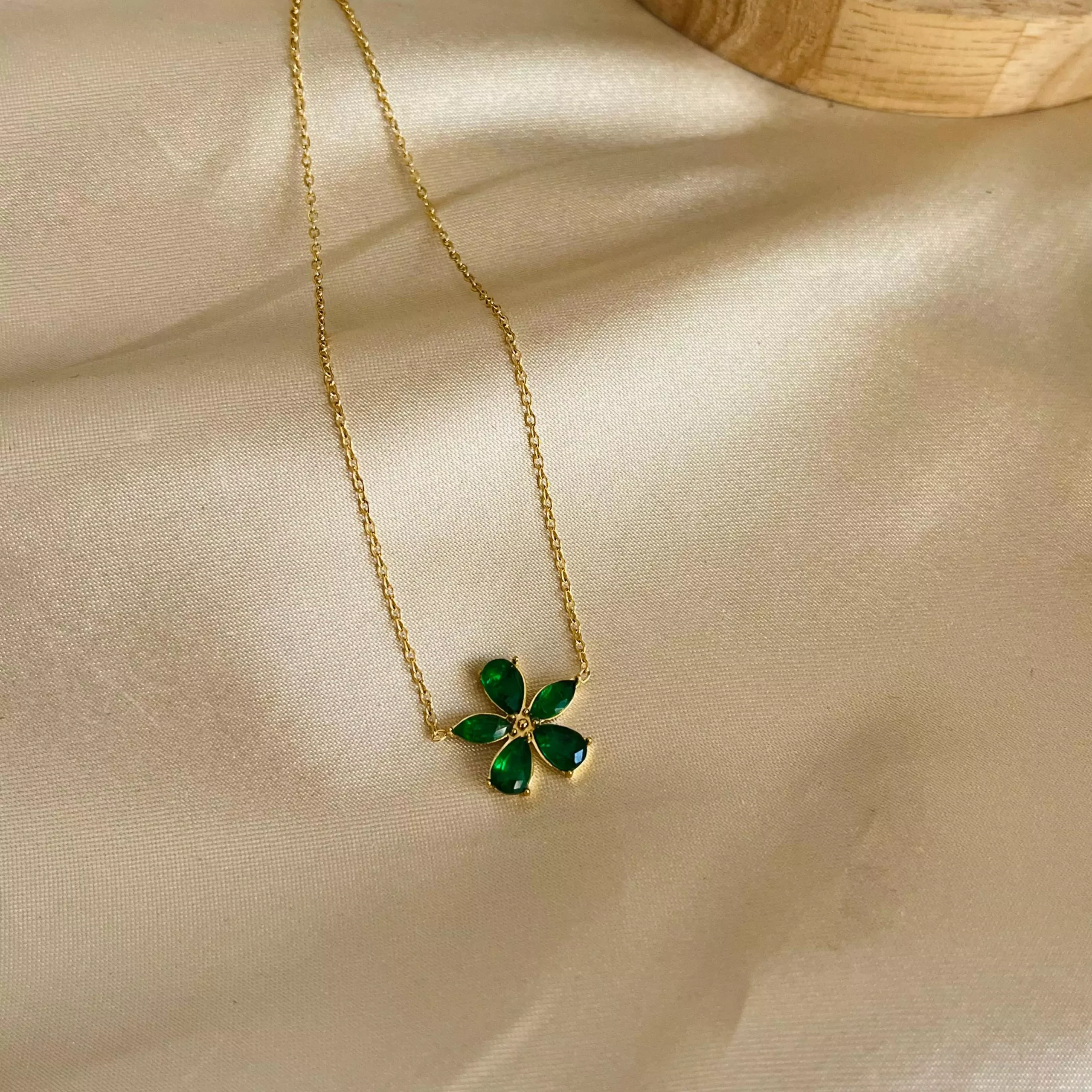 Emerald Crystal Flower Necklace