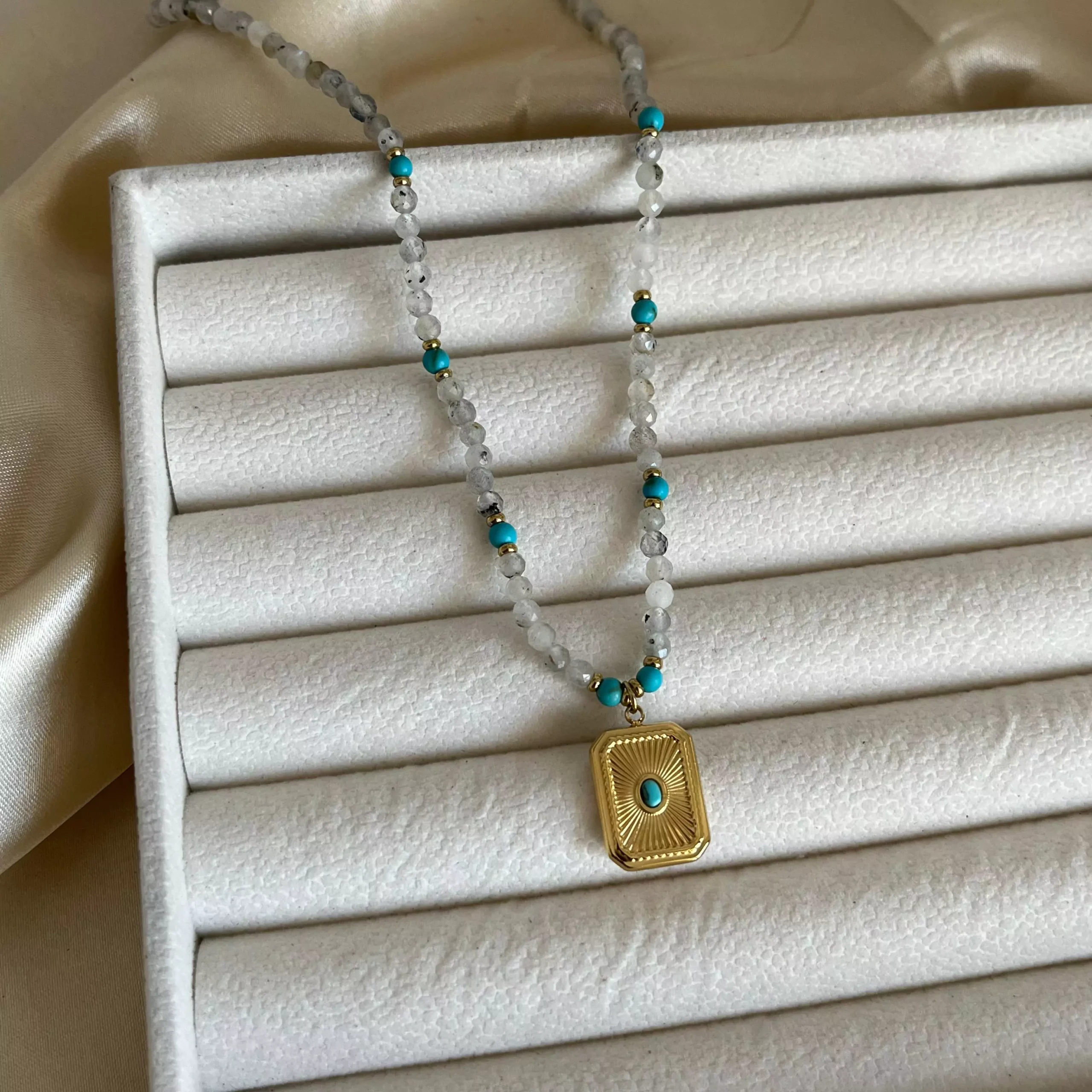 Turquoise Block Beaded Crystal Necklace - Image 2