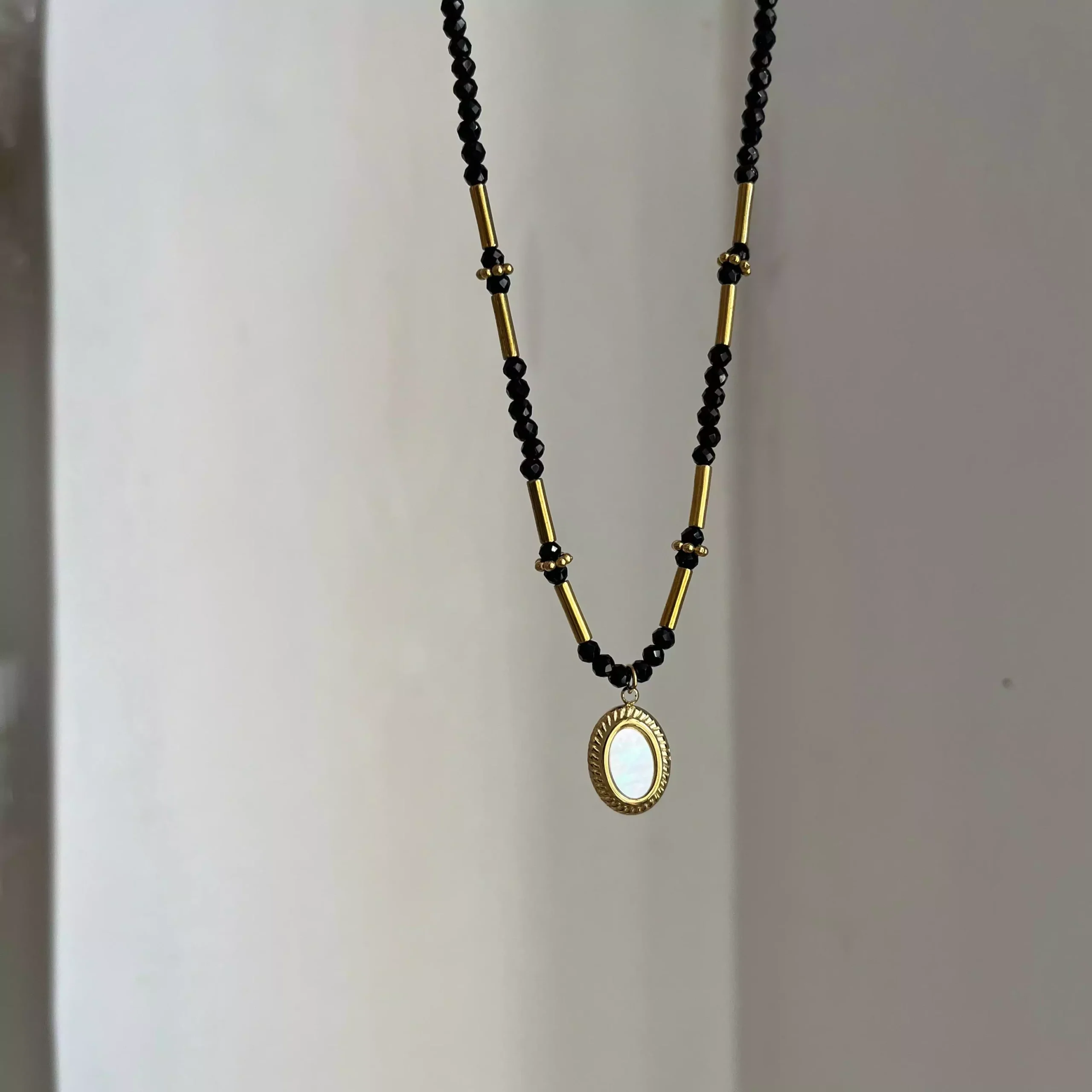 White Ovva Black Seesh Necklace