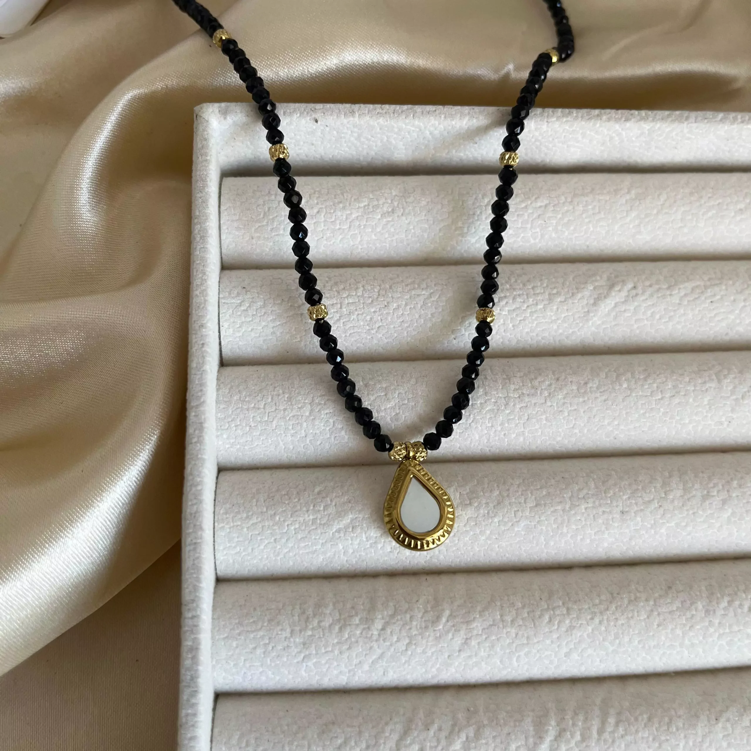 White Drop Black Necklace