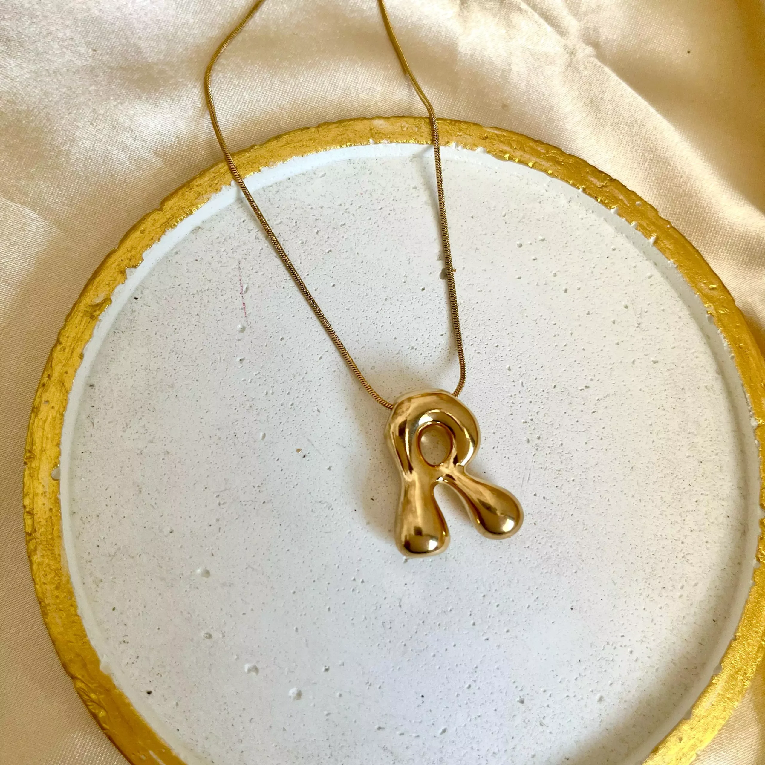 Chunky Initial Necklace - R - Image 2