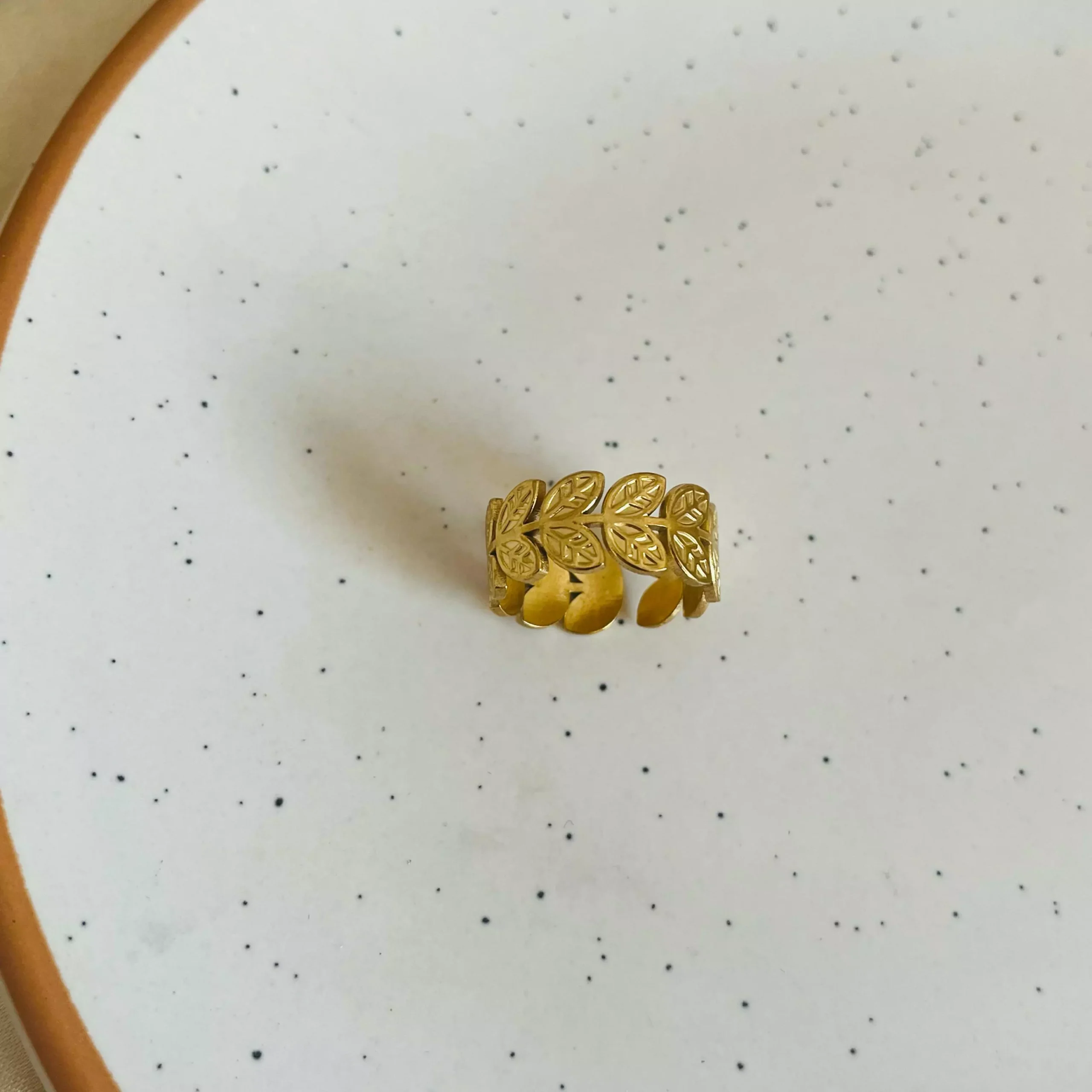 Brinch Leaf Ring - Image 2