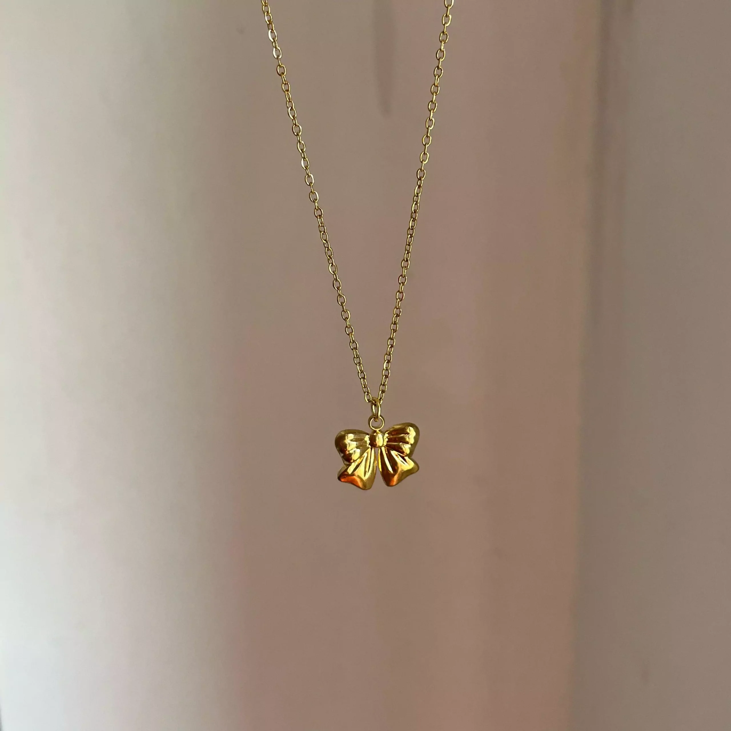 Bow Stish Necklace - Image 3
