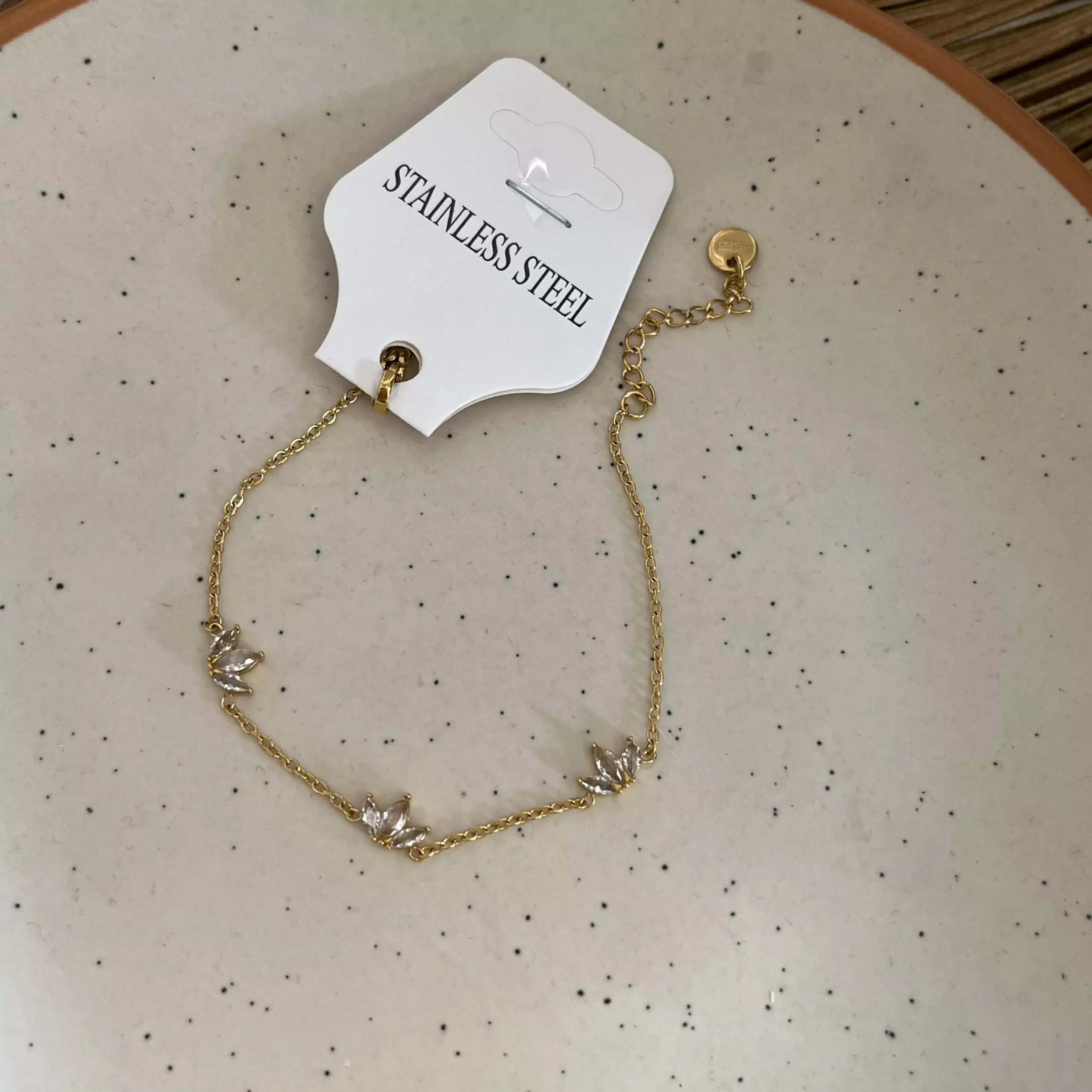 Vinshi Bracelet - Image 2