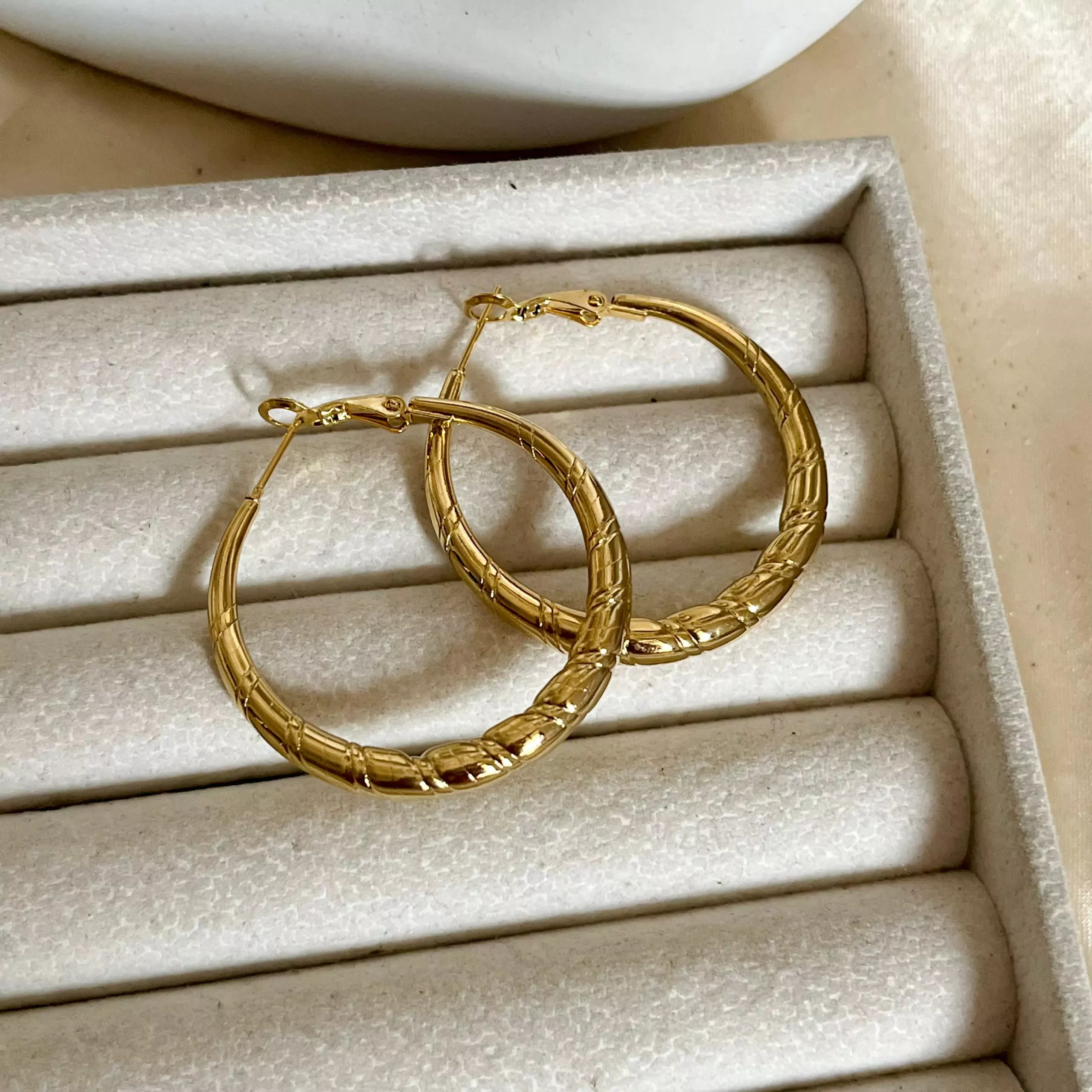 Insa Hoop Earrings